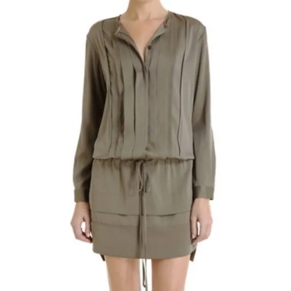Diane Von Furstenberg Dresses & Skirts - Diane von Furstenberg Francesca Silk Shirt Dress size 10